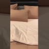 Одеяло Mency средней плотности однотонное с простыней на резинке и наволочками ODMENOR08